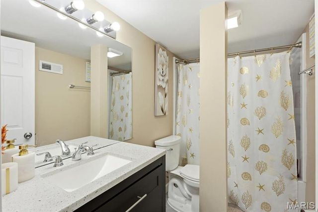 11051 Arbor Gardens Drive, St Louis, MO 63044