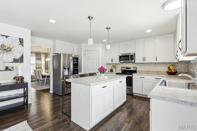 11051 Arbor Gardens Drive, St Louis, MO 63044