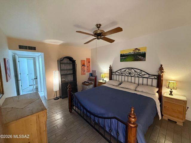 1867 N Camino Alicante, Tucson, AZ 85715