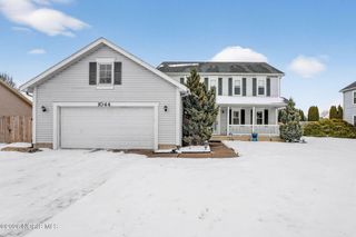 1044 Heritage Cove, Oregon, OH 43616