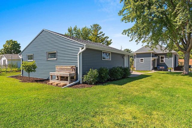 1269 ELMORE STREET, Green Bay, WI 54303
