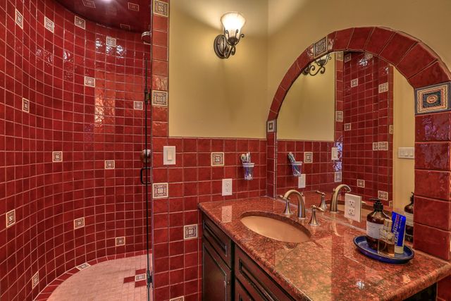 109 Canon Del Luna Road, Elephant Butte, NM 87935