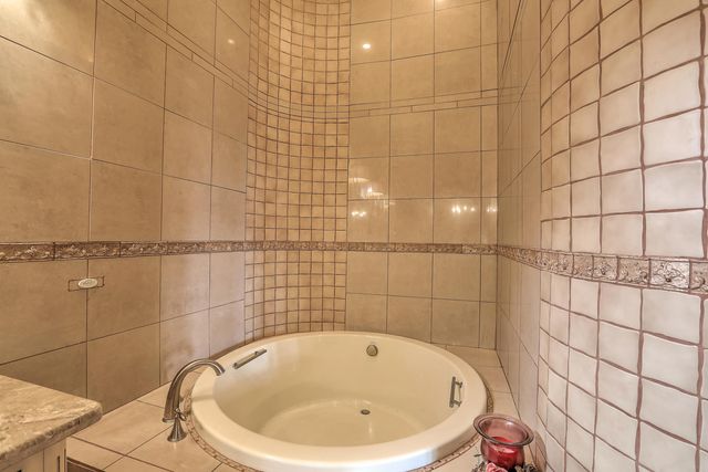 109 Canon Del Luna Road, Elephant Butte, NM 87935