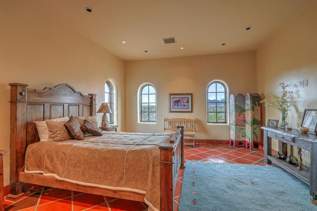 109 Canon Del Luna Road, Elephant Butte, NM 87935