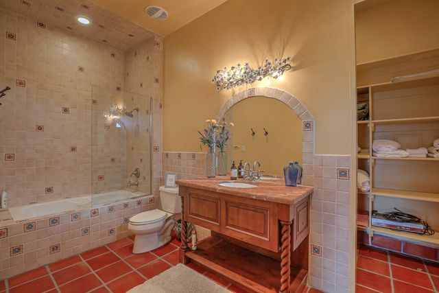 109 Canon Del Luna Road, Elephant Butte, NM 87935