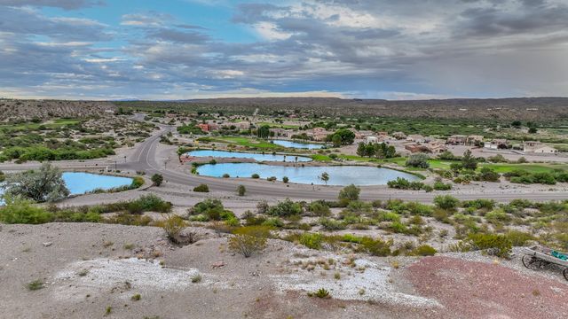 109 Canon Del Luna Road, Elephant Butte, NM 87935