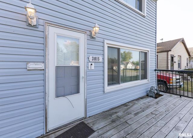 3015 N 3RD Street, Clinton, IA 52732