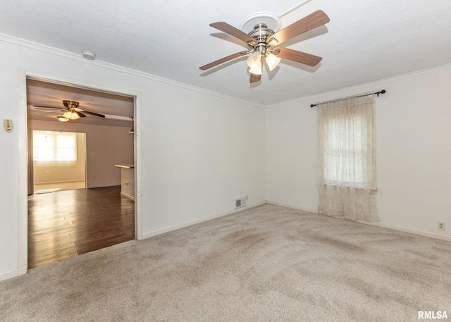 3015 N 3RD Street, Clinton, IA 52732