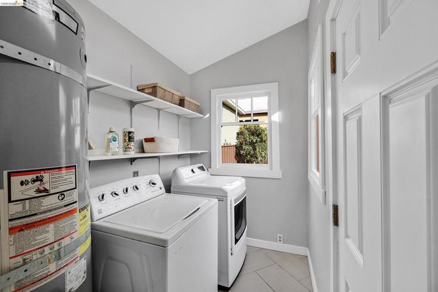 658 658 32Nd St, Richmond, CA 94804