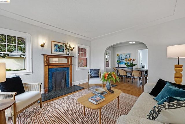 658 658 32Nd St, Richmond, CA 94804