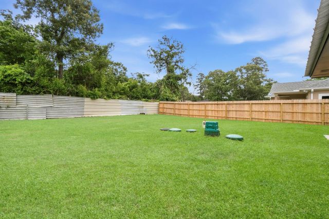 14850 Coaltown Road, Willis, TX 77378