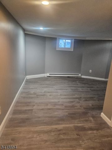 1224 E 2nd St, Plainfield City, NJ 07062