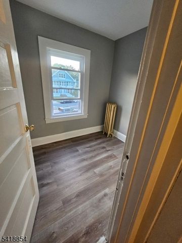 1224 E 2nd St, Plainfield City, NJ 07062