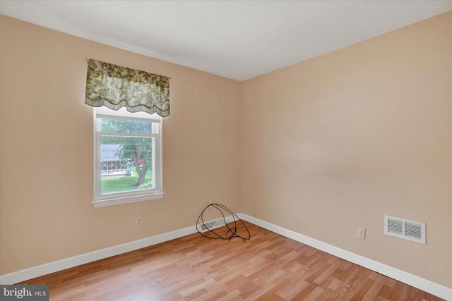 355 EDGEWOOD RD, York, PA 17402