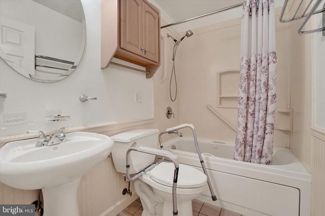 355 EDGEWOOD RD, York, PA 17402
