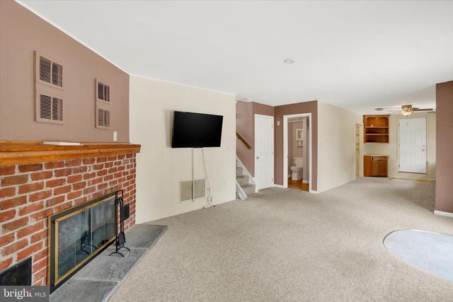 355 EDGEWOOD RD, York, PA 17402