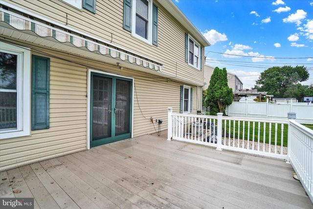 355 EDGEWOOD RD, York, PA 17402