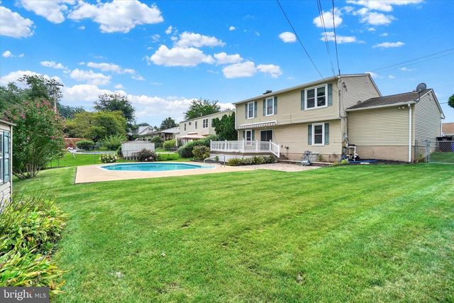 355 EDGEWOOD RD, York, PA 17402