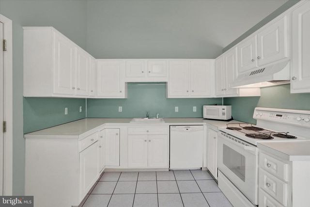 355 EDGEWOOD RD, York, PA 17402