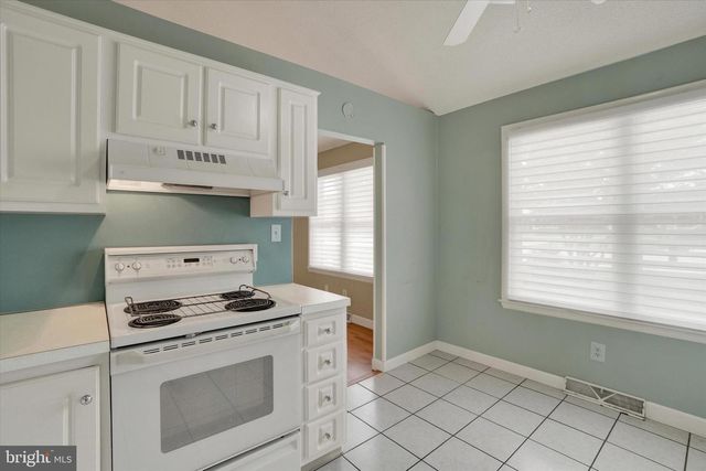 355 EDGEWOOD RD, York, PA 17402