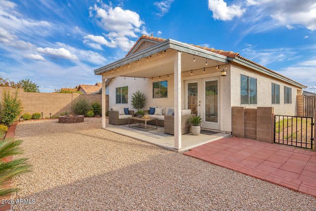 3072 W LONE CACTUS Drive, Phoenix, AZ 85027