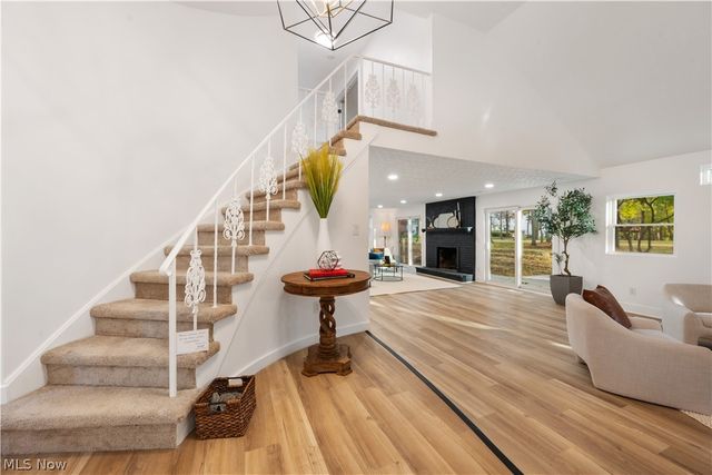 20121 Driftwood Court, Strongsville, OH 44149