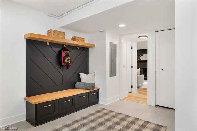 20121 Driftwood Court, Strongsville, OH 44149