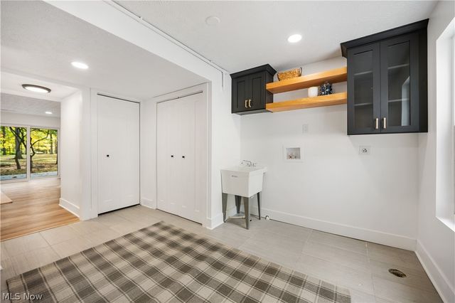 20121 Driftwood Court, Strongsville, OH 44149