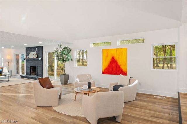 20121 Driftwood Court, Strongsville, OH 44149