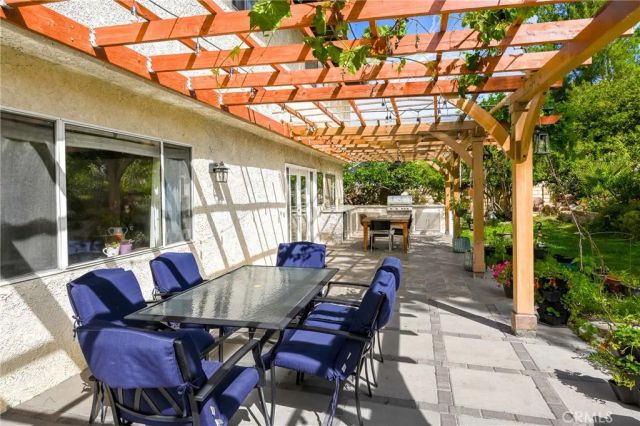 24668 Ebelden Avenue, Newhall, CA 91321