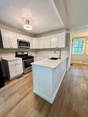 8a Warren Place a, Framingham, MA 01701