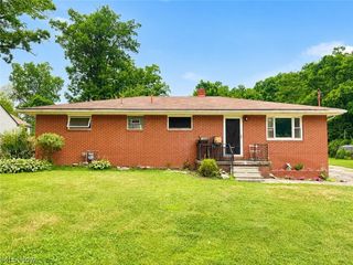 1216 Patchen Avenue SE, Warren, OH 44484