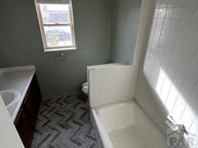 3945 Sheffield Lane, Pueblo, CO 81005