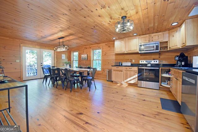 373 Scrougetown Road, Ellijay, GA 30536