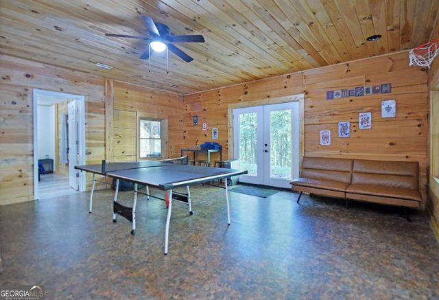 373 Scrougetown Road, Ellijay, GA 30536