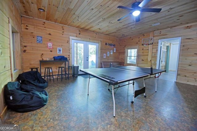373 Scrougetown Road, Ellijay, GA 30536