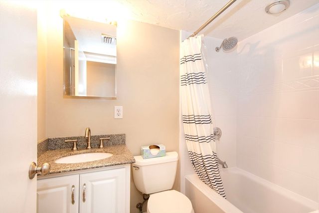 211 West St 4B, Quincy, MA 02169