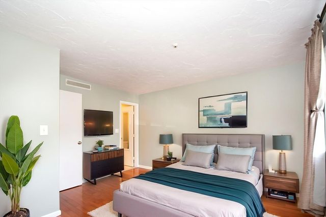 211 West St 4B, Quincy, MA 02169