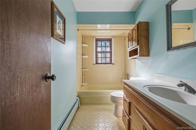 9 Adams Lane, Suffern, NY 10901