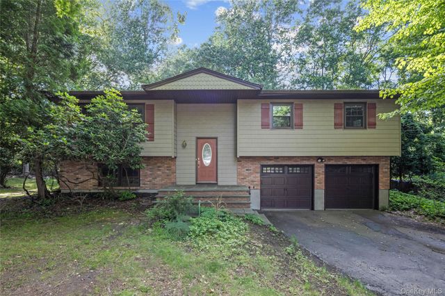 9 Adams Lane, Suffern, NY 10901