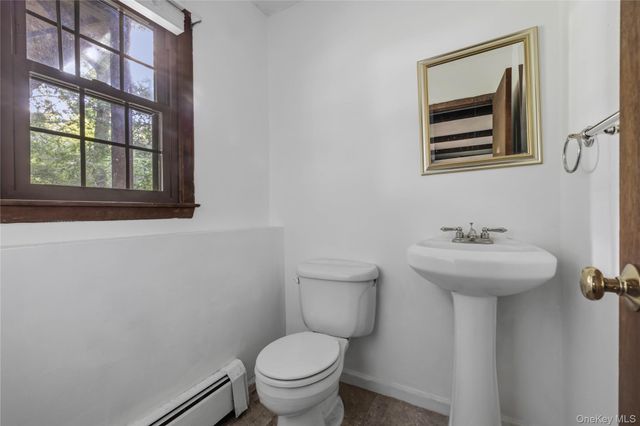 9 Adams Lane, Suffern, NY 10901