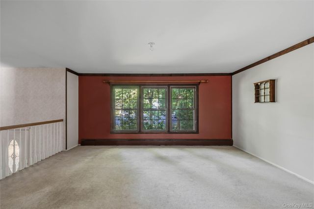 9 Adams Lane, Suffern, NY 10901