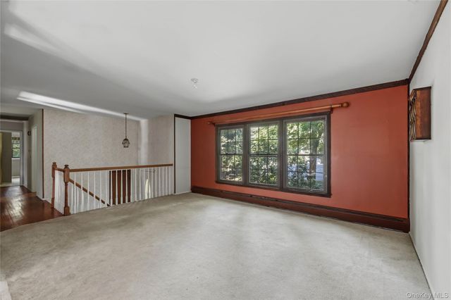 9 Adams Lane, Suffern, NY 10901