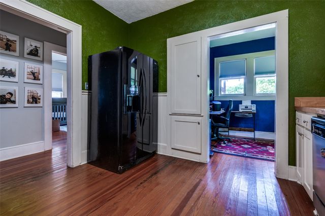 613 N Grand Avenue, Waxahachie, TX 75165
