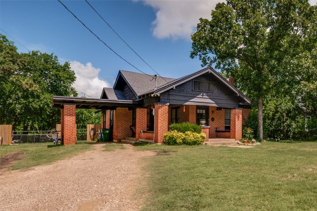 613 N Grand Avenue, Waxahachie, TX 75165