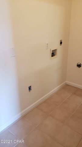 2809 E 17th Street, Panama City, FL 32405