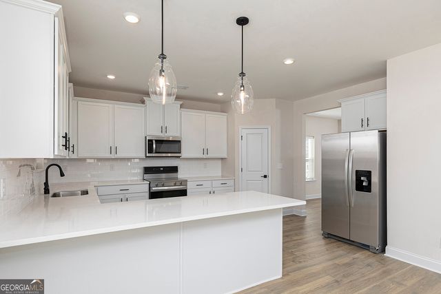 568 Cantrell Drive, Dallas, GA 30157