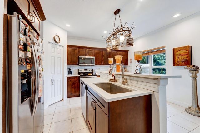 310 Spruce Street, Boynton Beach, FL 33426