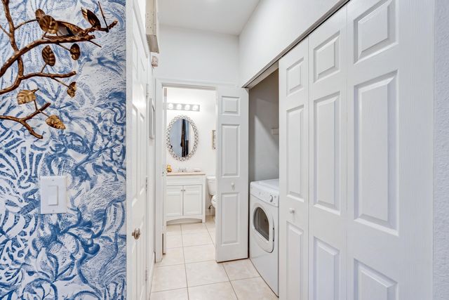 310 Spruce Street, Boynton Beach, FL 33426