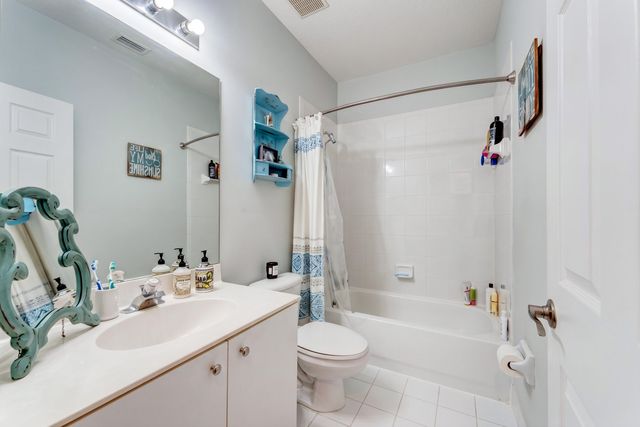 310 Spruce Street, Boynton Beach, FL 33426